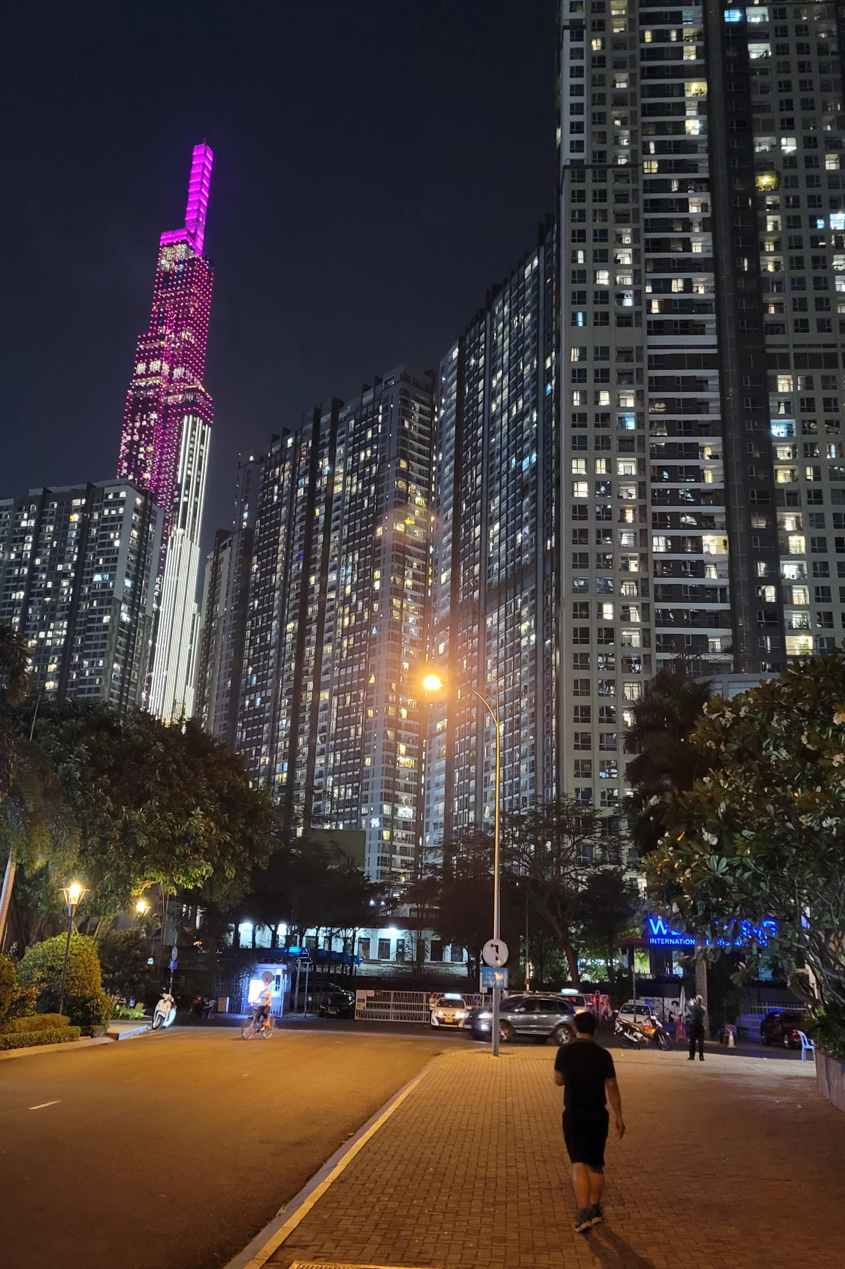 Districk Binh Tranh, Hô Chi Minh